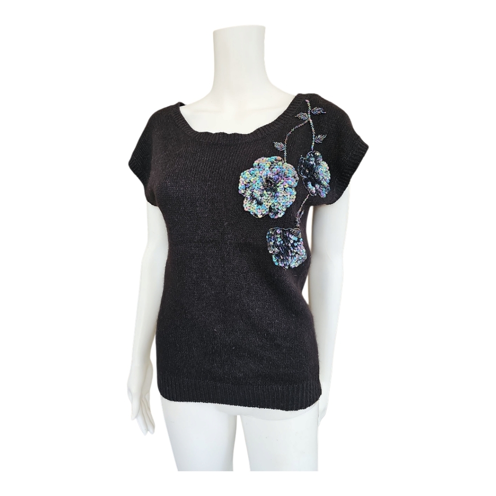 Gerard Works Vintage Cap Sleeve Sweater w/ Sequin Applique – M